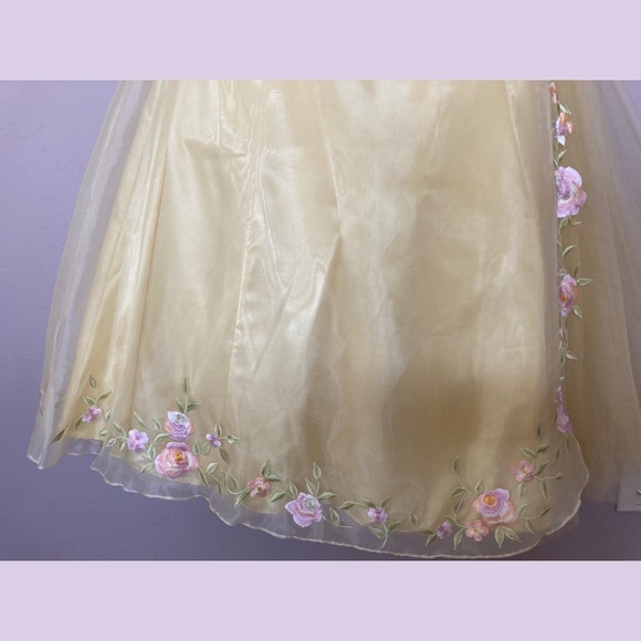 Night Moves | Yellow Ball Gown Prom Dress Corset Lace Up Back 3D Rose Appliqués - Picture 8 of 12